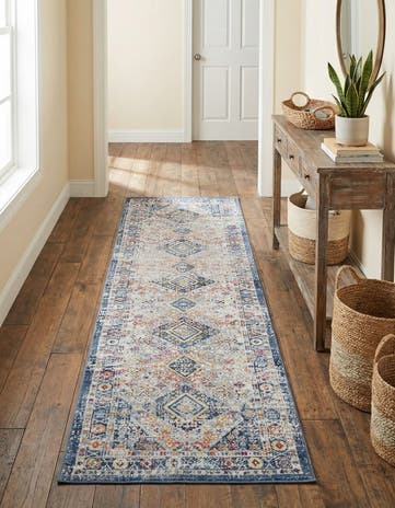2' 7 x 9' 10 Budapest Runner Rug