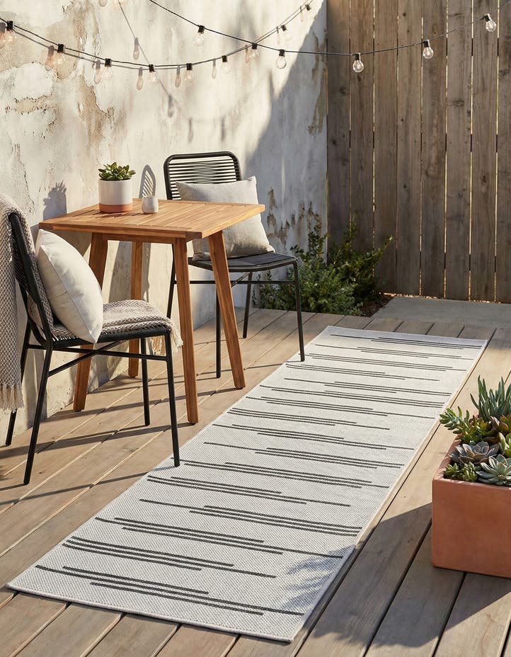 2' x 6' Easy-Clean Modern Indoor / Outdoor...