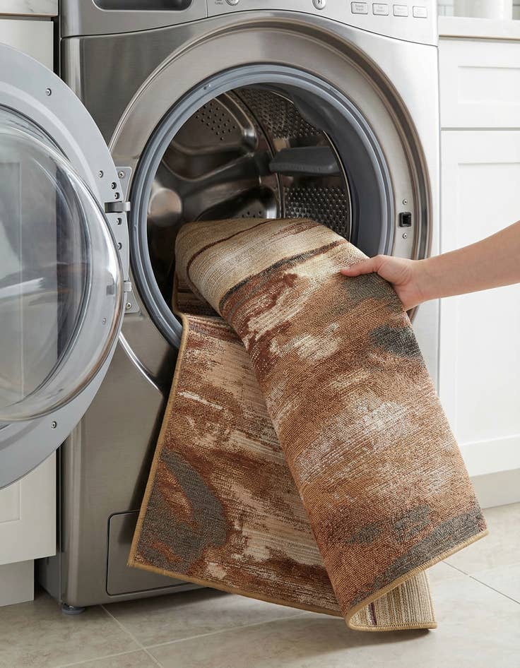 Detail image of 2' 7 x 5' 3  Washable Modern Indoor / Outdoor Runner Rug