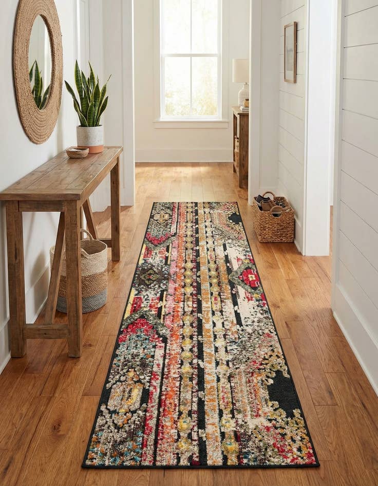 Detail image of 2' 7 x 10'  Washable Casablanca Indoor / Outdoor Runner Rug
