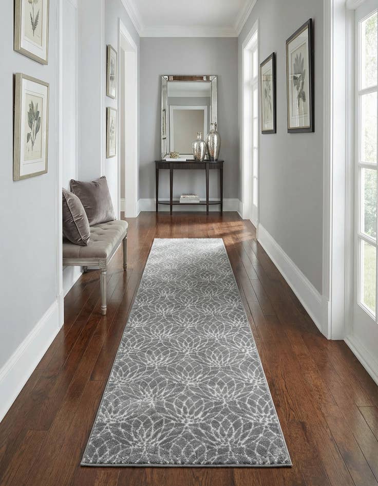 Detail image of 2' 7 x 12'  Marilyn Monroe™ Glam Dahlia Runner Rug