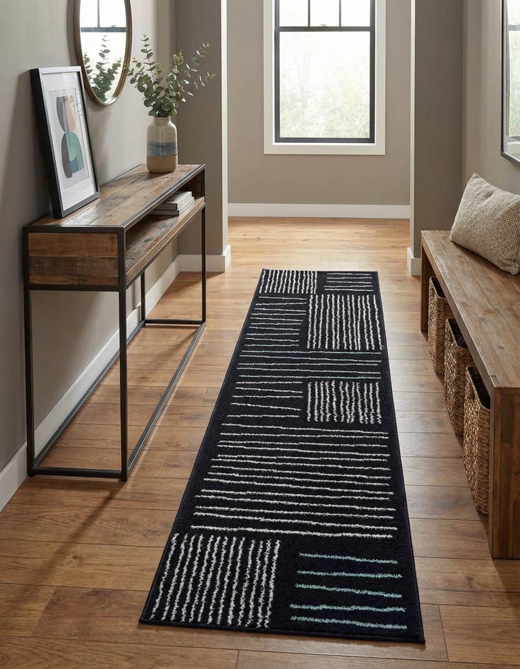 Detail image of 2' x 8' Hanahan Runner Rug