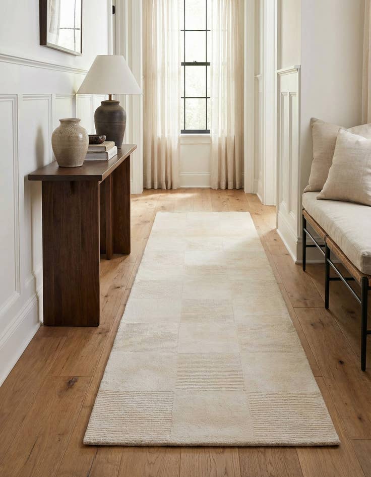 Detail image of 2' 8 x 9' 10 Hand Knotted Darya Wool Runner Rug