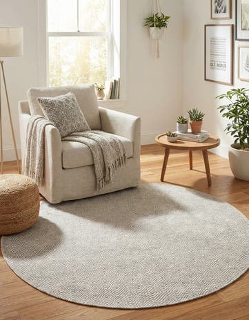 6' 1 x 6' 1 Hand Woven Geo Trellis Flatweave Round Rug