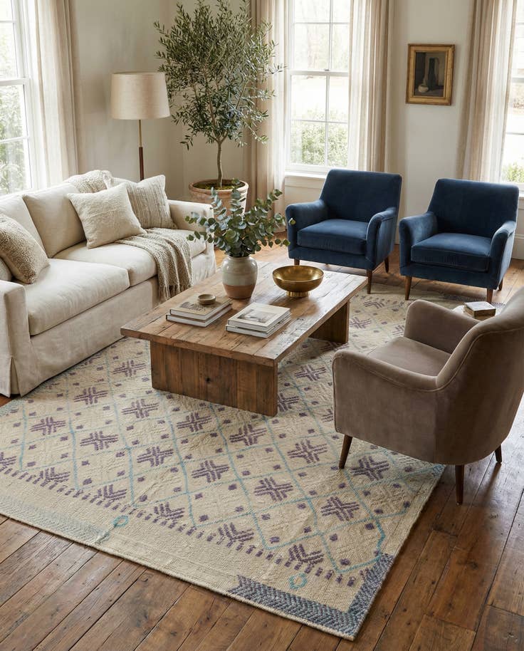 Detail image of 8' 7 x 12' 6 Hand Knotted Darya Wool Rug