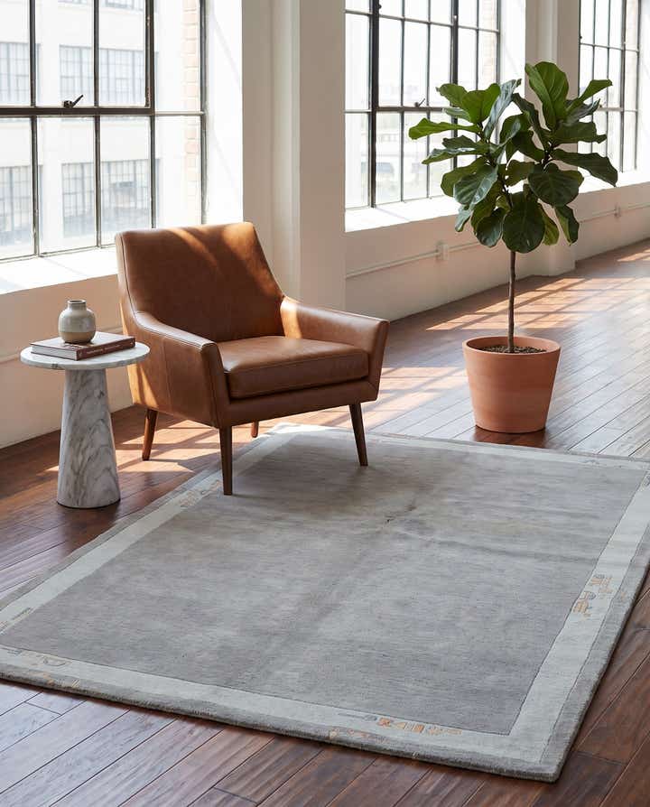 4' 8 x 6' 7 Hand Knotted Nepal Wool Rug