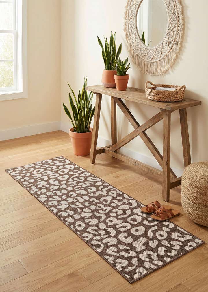 2' x 6' Easy-Clean Safari Indoor / Outdoor Runner Rug