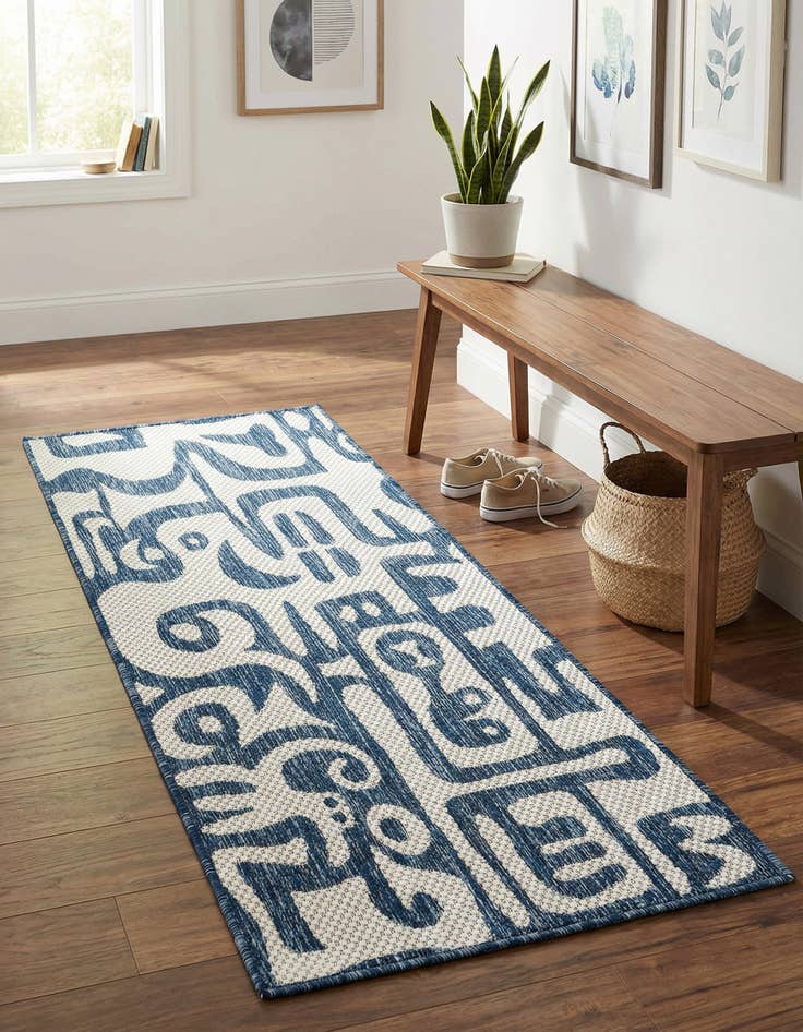 Detail image of  2' x 4'  Washable Modern Indoor / Outdoor Runner Rug