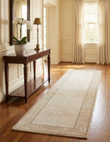 2' 9 x 10' Hand Knotted Darya Wool Runner Rug