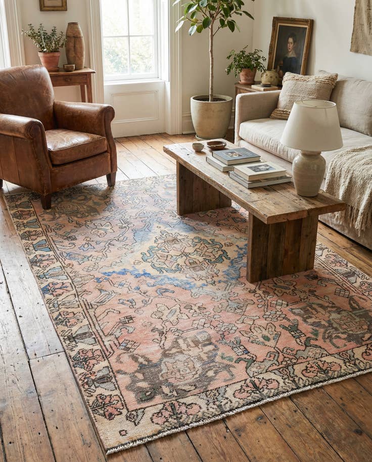 Detail image of 4' 5 x 6' 6 Hand Knotted Ultra Vintage Persian Wool Rug