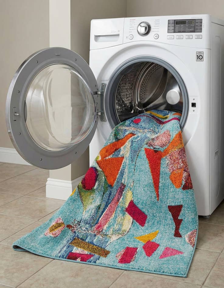 Detail image of  5' 3 x 8'  Washable Vivid Rug