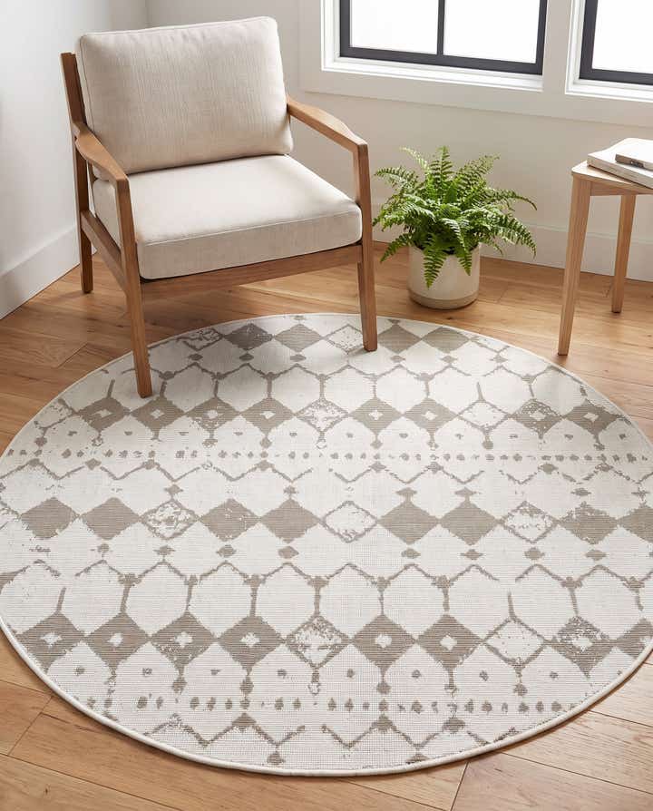 4' x 4' Easy-Clean Trellis Indoor / Outdoor Round Rug
