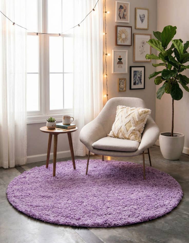 Detail image of 6' x 6' Solid Shag Round Rug