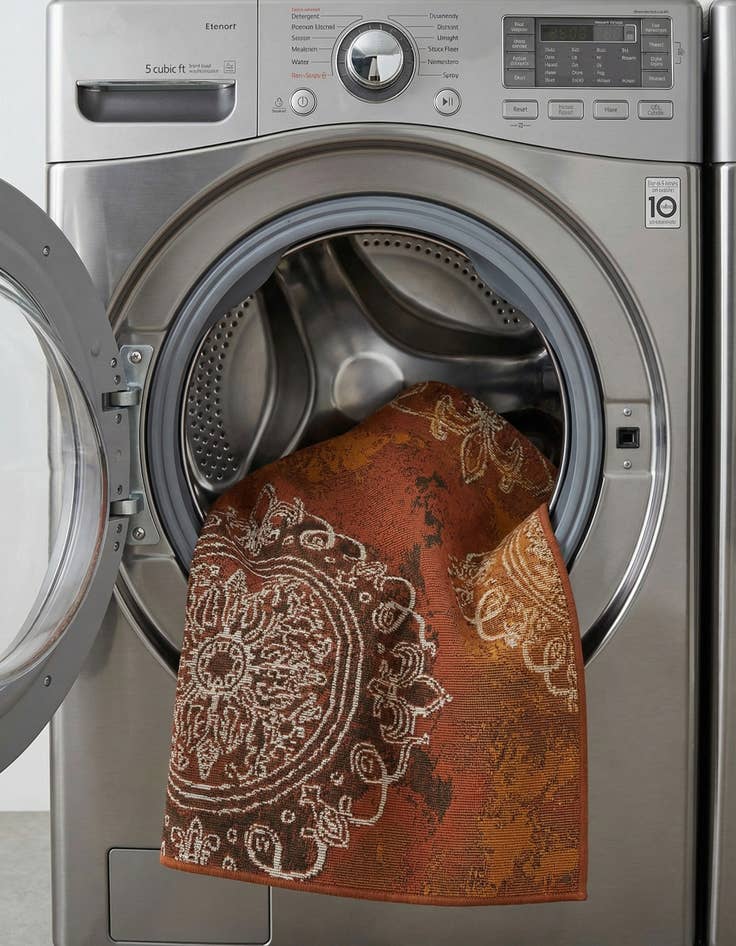 Detail image of  2' 7 x 5' 3  Washable Modern Indoor / Outdoor Runner Rug