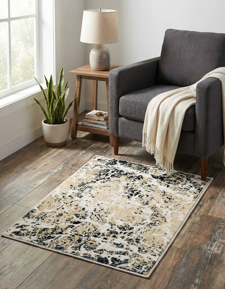 Detail image of  2' 3 x 2' 7 Nain Rug