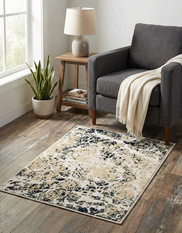 2' 3 x 2' 7 Nain Rug