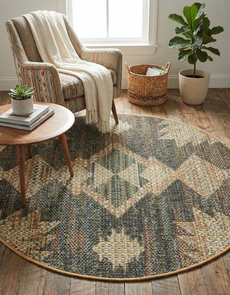 Detail image of  3' 3 x 3' 3  Washable Baja Indoor / Outdoor Round Rug