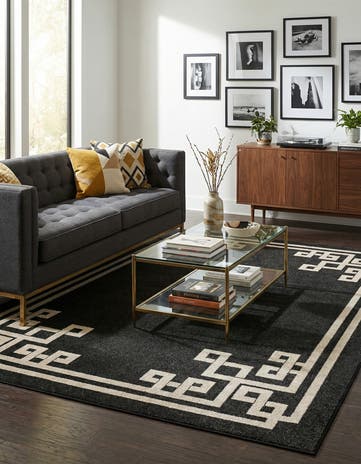 7' x 10' Hera Rug