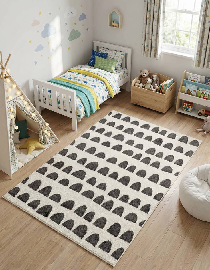 Detail image of 4' x 6' Whimsy Kids Rug