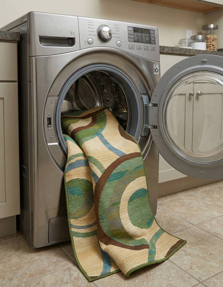 Detail image of 2' x 6'  Washable Modern Indoor / Outdoor Runner Rug