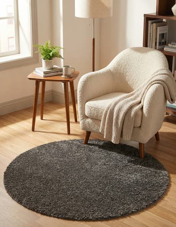 3' 3 x 3' 3 Soft Solid Shag Round Rug