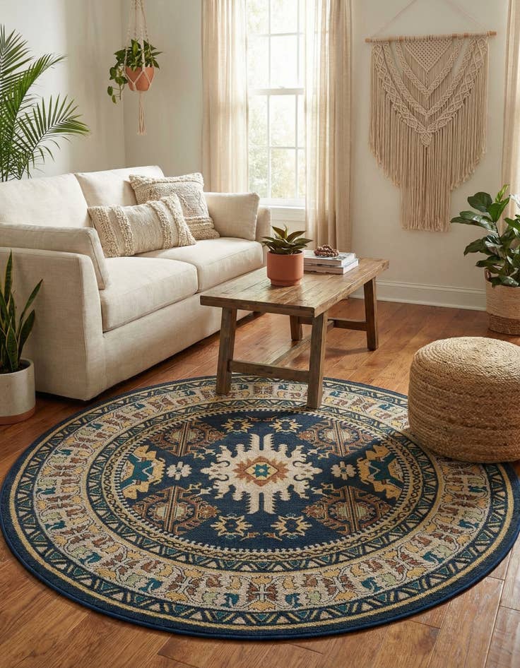 Detail image of 7' 10 x 7' 10 Easy-Clean Baja Indoor / Outdoor Round Rug