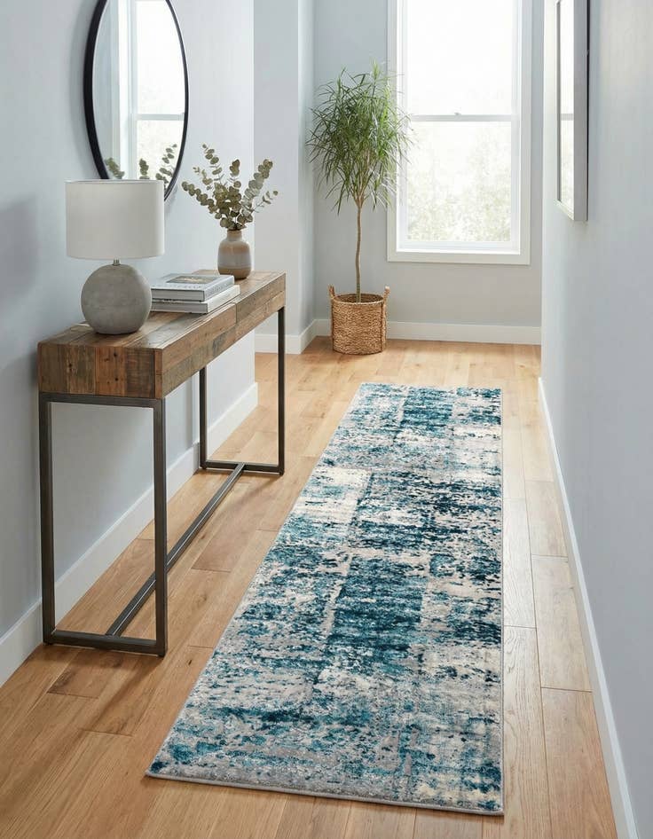 Detail image of 2' x 8' Finsbury Runner Rug