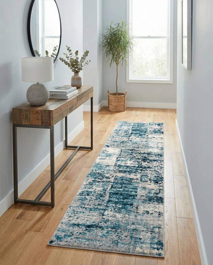 Detail image of 2' x 8' Finsbury Runner Rug