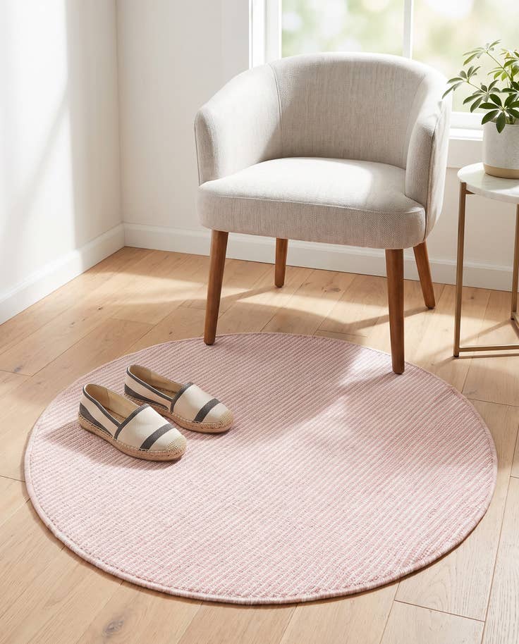 Detail image of 3' 3 x 3' 3 Easy-Clean Jill Zarin Palm Springs Indoor / Outdoor Round Rug