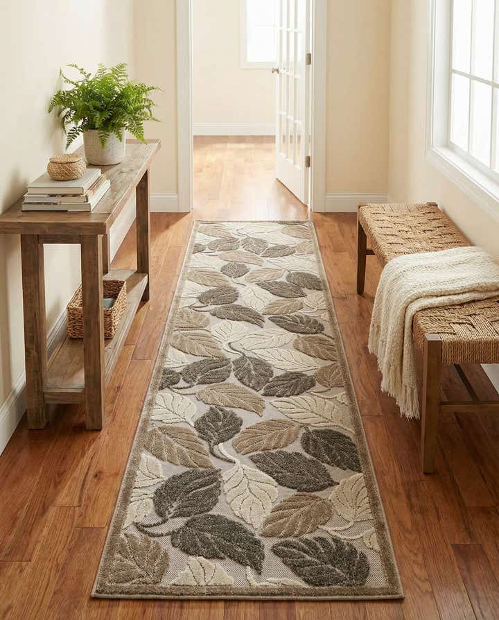 2' 7 x 10' Easy-Clean Botanical Indoor / Outdoor Runner Rug