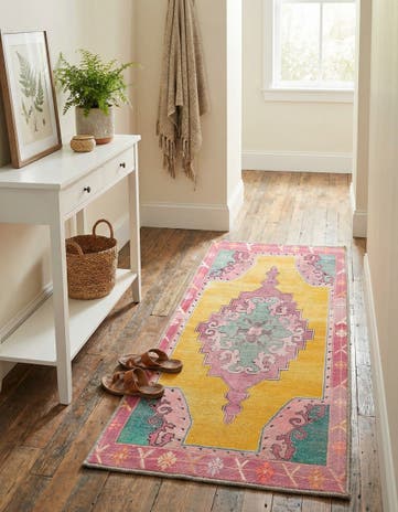 2' x 4' Washable Timeless Runner Rug