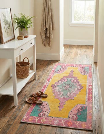 2' x 4' Washable Timeless Runner Rug