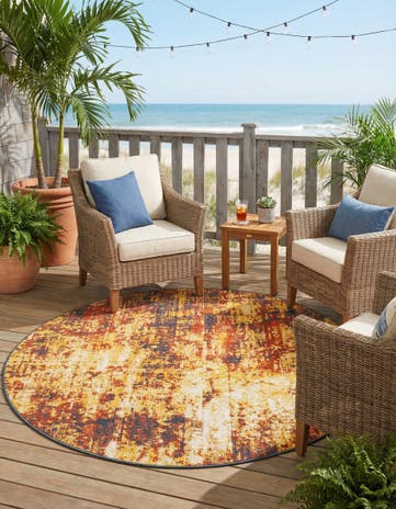 7' x 7' Easy-Clean Coastal Indoor / Outdoor Round Rug