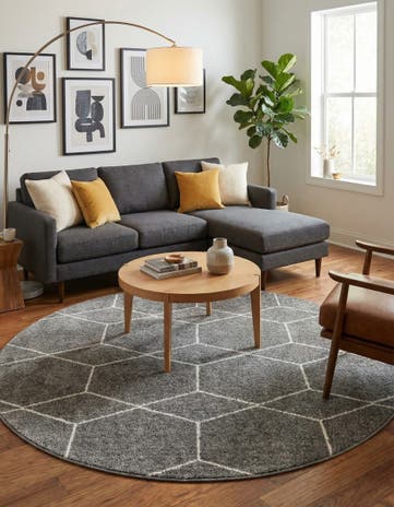 7' x 7' Lattice Frieze Round Rug