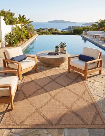 5' x 8' Easy-Clean Trellis Indoor / Outdoor Rug