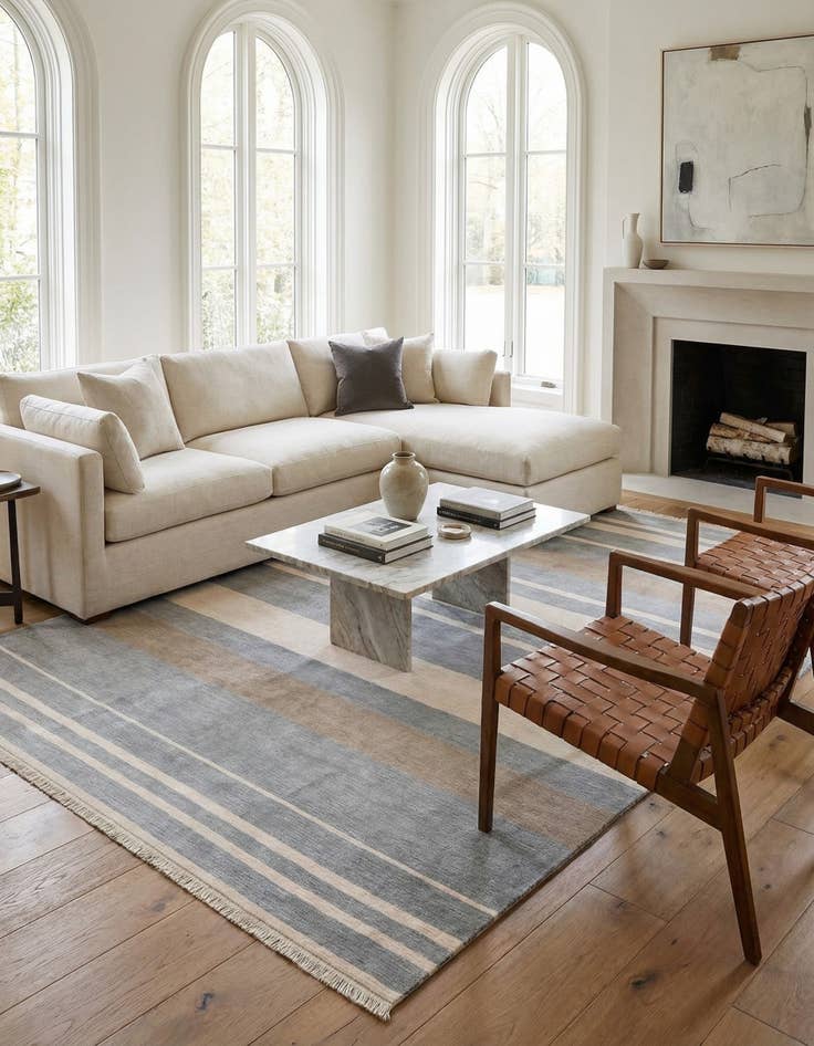 Detail image of  6' 7 x 9' 10  Hand Knotted Darya Wool Rug