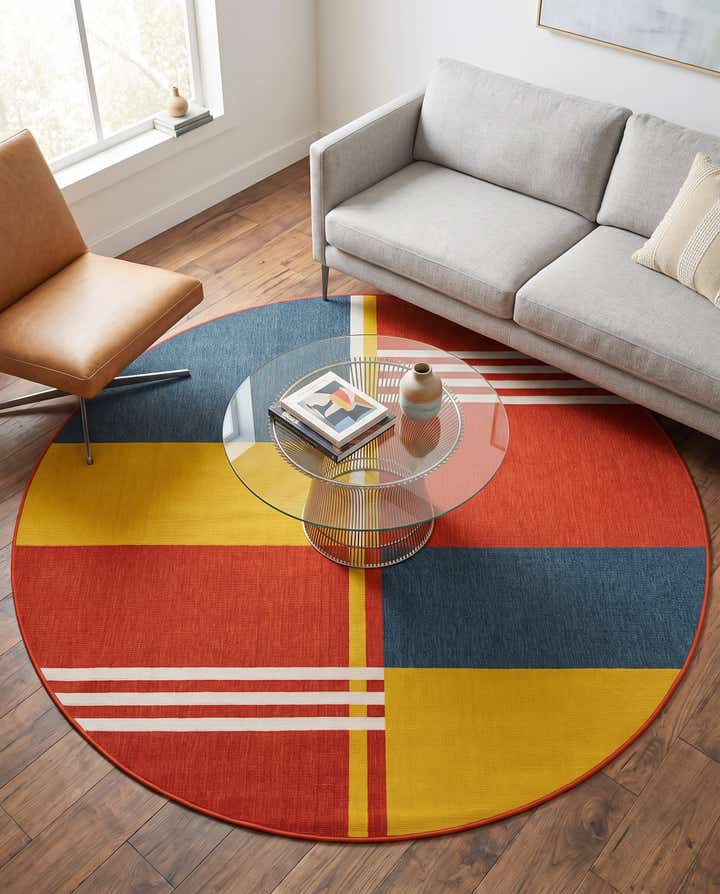 7' 10 x 7' 10 Easy-Clean Modern Indoor / Outdoor Round Rug