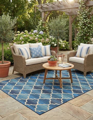 4' x 6' Easy-Clean Trellis Indoor / Outdoor Rug