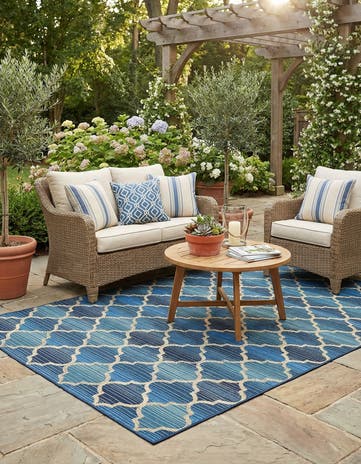 4' x 6' Easy-Clean Trellis Indoor / Outdoor Rug