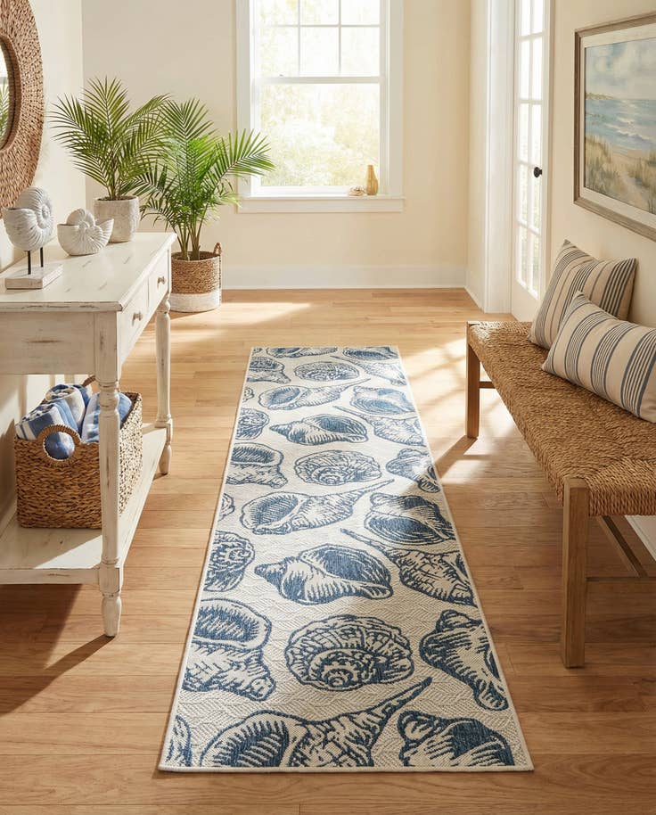Detail image of 2' 7 x 12' Easy-Clean Coastal Indoor / Outdoor Runner Rug