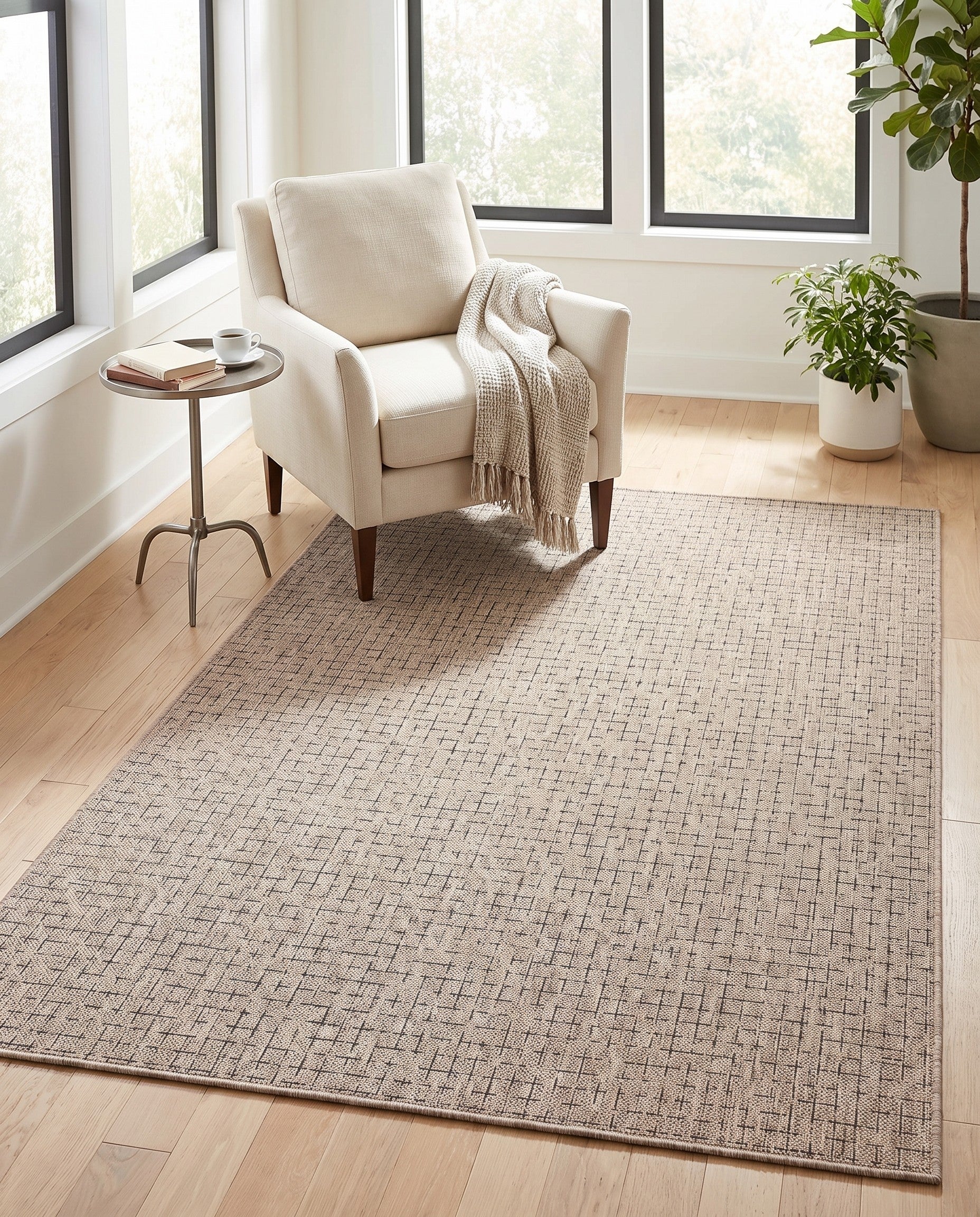 4' x 6' Easy-Clean Checkered Indoor / Outdoor Rug