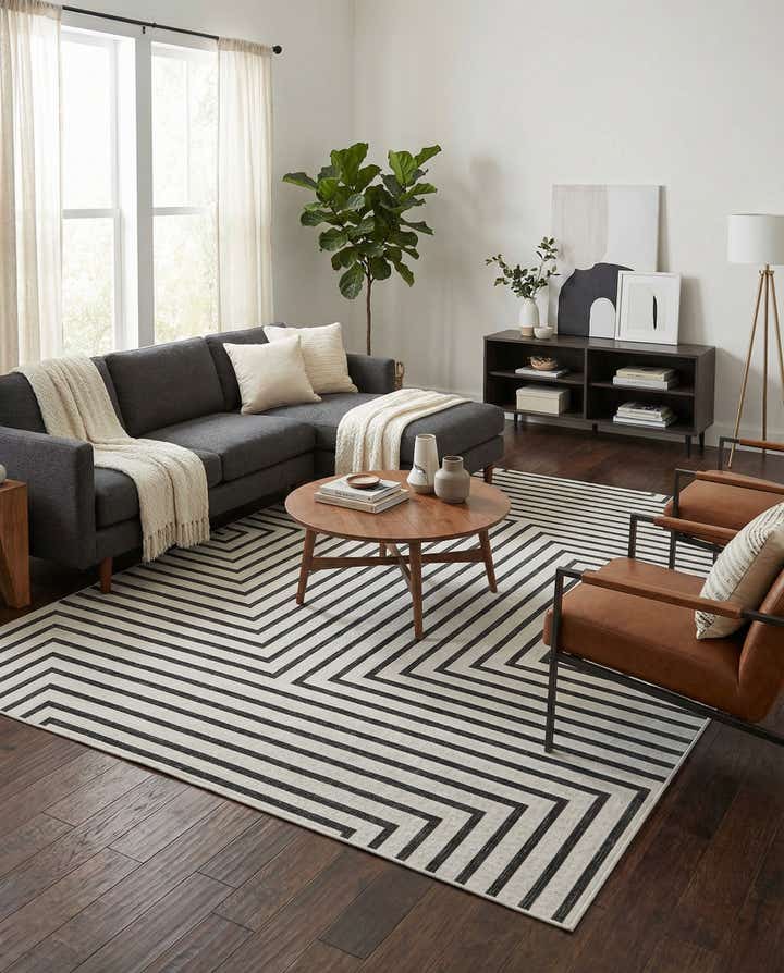 7' 10 x 10' Easy-Clean Modern Indoor / Outdoor Rug