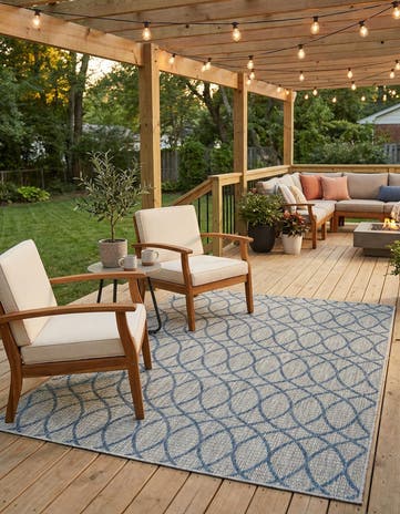 4' x 6' Easy-Clean Lattice Indoor / Outdoor Rug