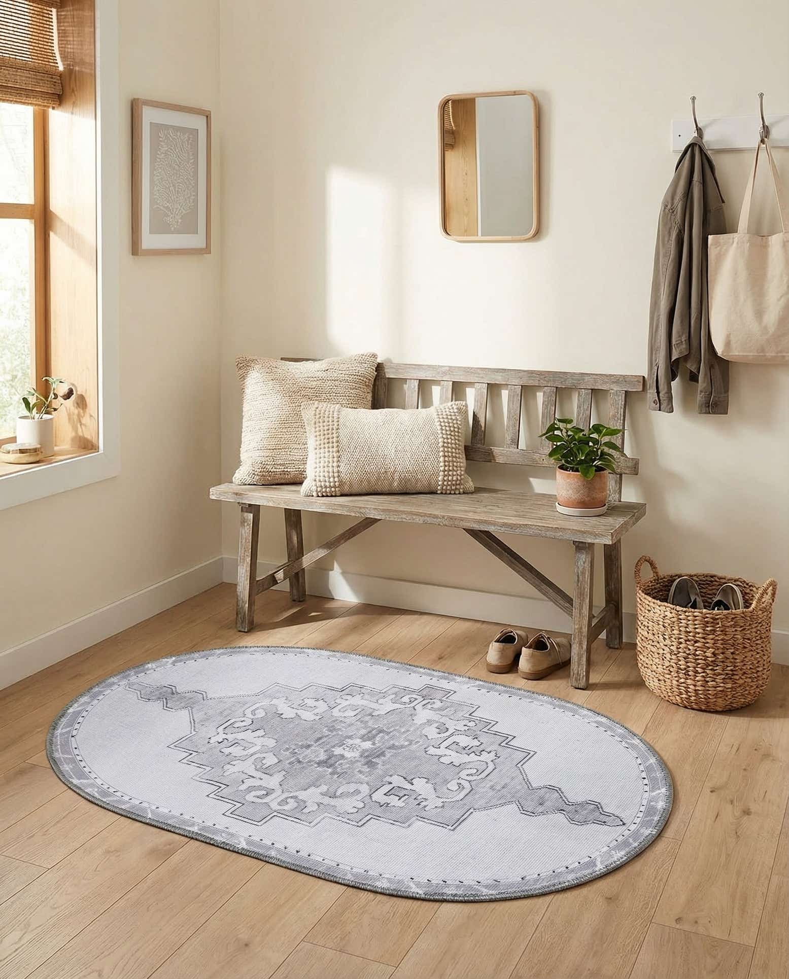 2' x 3' Washable Timeless Oval Rug