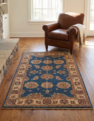 3' 1 x 4' 9 Hand Knotted Ziegler Rug