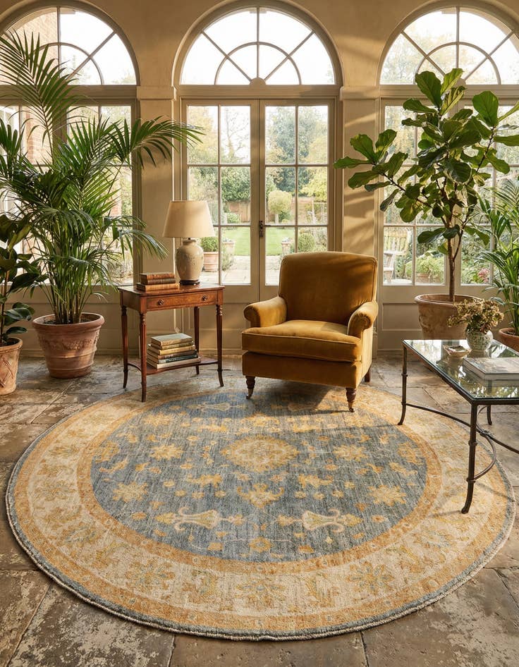 Detail image of 6' 7 x 6' 8 Kaizar Wool Round Rug