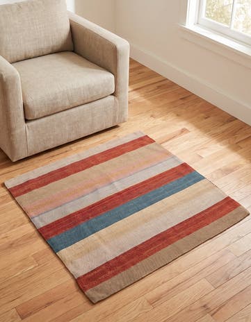 3' 2 x 3' 3 Hand Woven Pillow Wool Square Rug