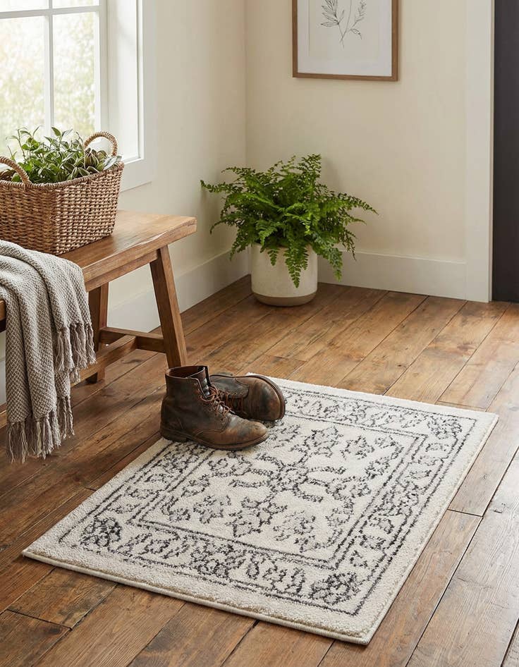 Detail image of 1' 4 x 1' 4 Eco Traditional Sample Rug