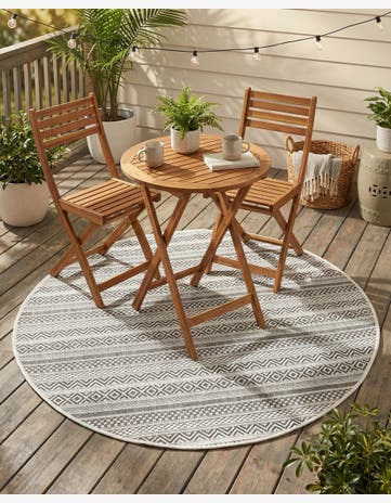 4' x 4' Easy-Clean Striped Indoor / Outdoor Round Rug