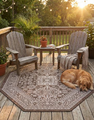Brown Easy-Clean Aztec Indoor / Outdoor Octagon Rug